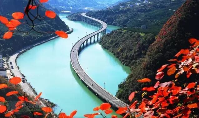 重庆到宜昌神农架旅游线路