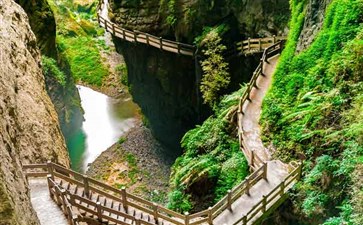 宜昌重庆武隆三日游旅游线路特色