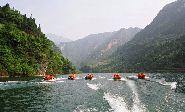 宜昌漂流旅游直通车