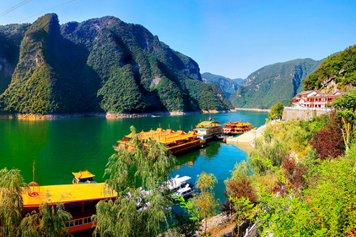 宜昌东站到清江画廊旅游