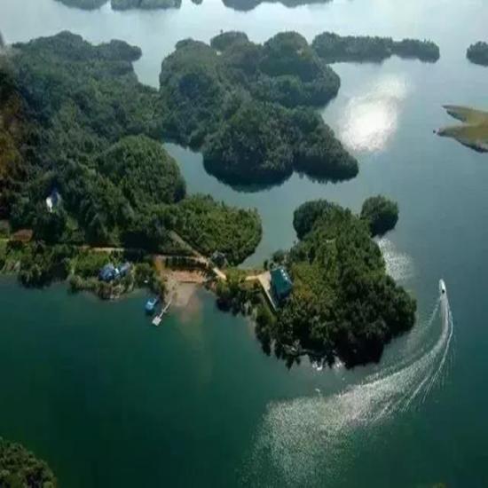 宜昌自驾到清江天龙湾自驾旅游攻略_宜昌漫步阳光沙滩、体验水上乐园