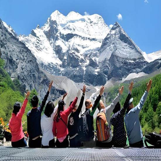与旅游大包团和小包团相比，自由行有哪些优缺点_宜昌旅行社